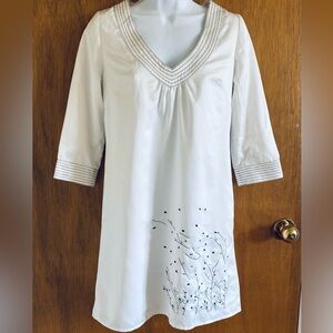 TSUMORI CHISATO White Dress featuring Black/Silver Delicate Stitched Pattern—S